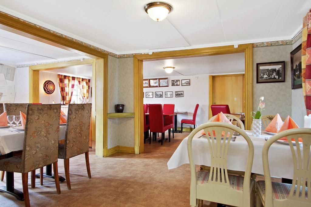 Hotell Mikaelsgarden Vårgårda Екстериор снимка