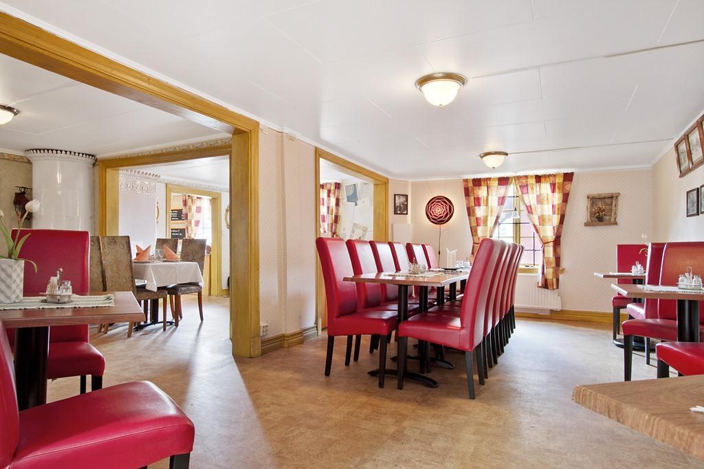 Hotell Mikaelsgarden Vårgårda Екстериор снимка