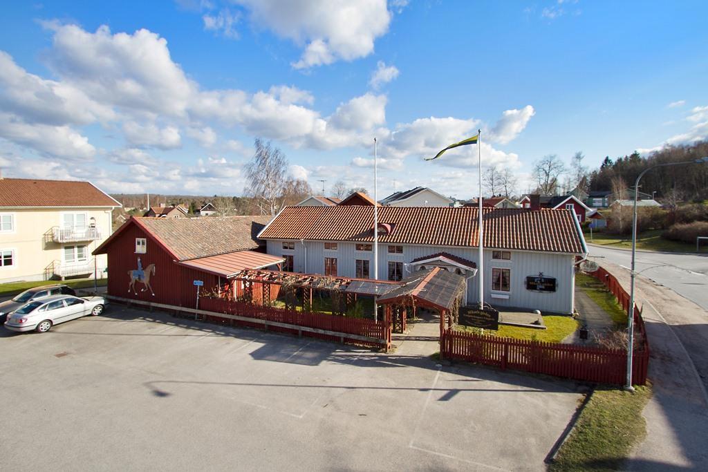 Hotell Mikaelsgarden Vårgårda Екстериор снимка